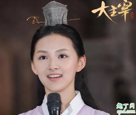 大主宰唐芊儿和谁是一对 唐芊儿结局和谁在一起了
