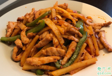 炒肉丝是热锅热油还是热锅冷油 炒肉丝油热到几分下锅