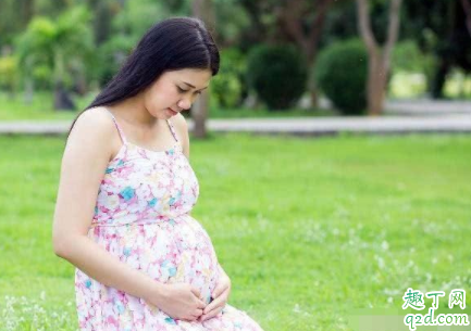 孕后期孕妇上厕所特别危险吗 孕后期孕妇选蹲厕还是坐厕