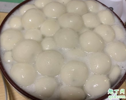 煮汤圆里面不熟是怎么回事 用电水壶煮汤圆可以吗