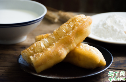 油条没有鸡蛋可以做吗 油条炸过的油怎么处理才不浪费