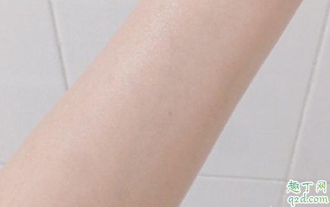 凡士林3号焕亮精华身体乳好用吗 凡士林3号焕亮精华身体乳使用测评