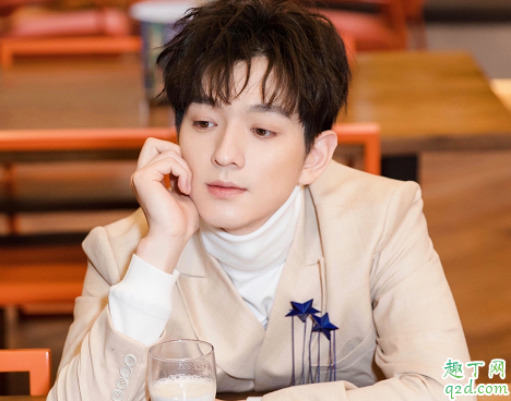 手可摘星辰解青书和谁是一对 解青书范如香结局在一起没