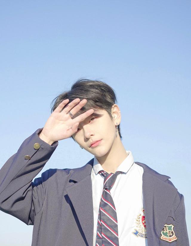 创造营2020刘梦壁纸高清 创造营2020刘梦手机壁纸无水印