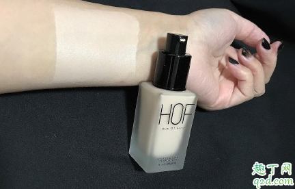 HOF冰光丝润粉底液好用吗 HOF冰光丝润粉底液使用测评