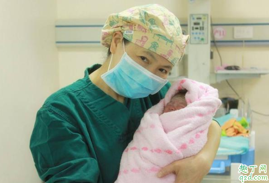 孕妈妈生产是助产士接生吗 孕妇生产什么情况是医生接生