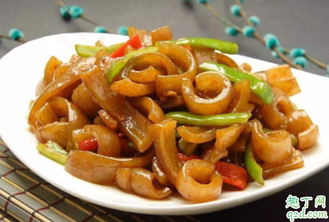 做卤水高汤放猪皮好吗 做卤水高汤放什么猪皮