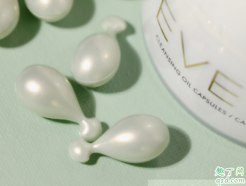 Eve Lom焕采洁颜油胶囊好用吗 Eve Lom焕采洁颜油胶囊使用测评