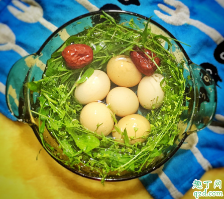 荠菜煮鸡蛋可以放红糖吗 荠菜煮鸡蛋放什么糖好