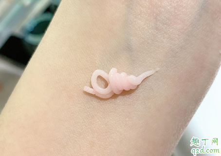 UNPA泡泡唇膜好用吗 UNPA泡泡唇膜使用测评