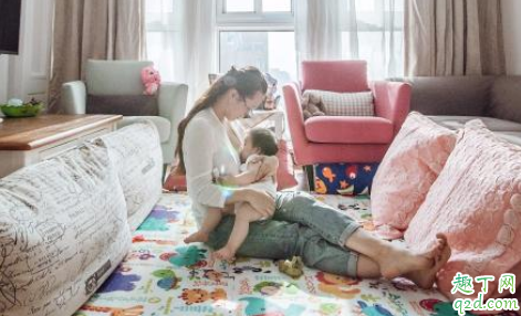 母乳五六个小时能吃吗 母乳10个小时喂一次会不新鲜吗