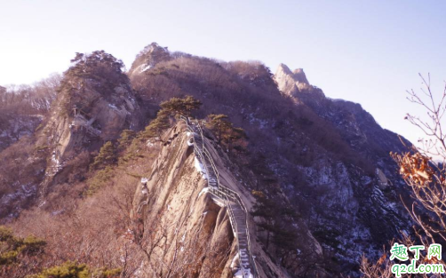 丹东凤凰山要爬几个小时 ​丹东凤凰山爬山的路好走吗