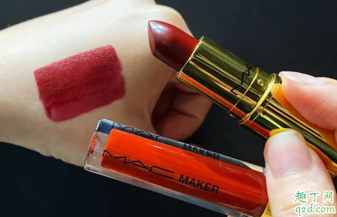 MAC2020金色子弹头MAINEDCM什么颜色 MAC2020金管mainedcm口红试色