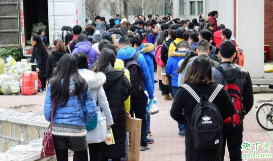 大学开学后可以拿快递吗 大学开学后能点外卖吗