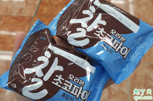 新口味的好丽友派！黑芝麻味好丽友巧克力派你吃过吗？