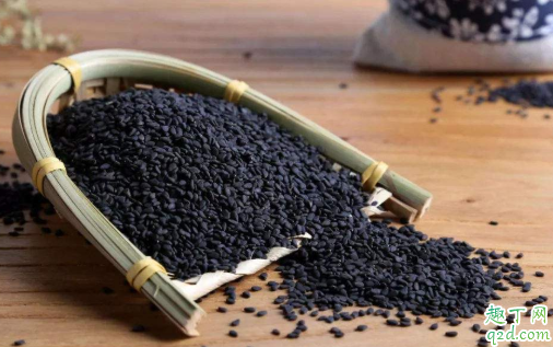 黑芝麻洗完再炒吗 清洗黑芝麻有技巧