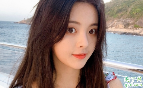 杨超越玩不玩LOL 杨超越英雄联盟ID叫什么