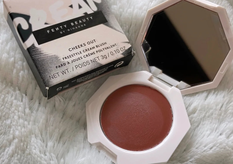 Fenty Beauty新品cheeks out腮红膏#10试色，黄皮真香！