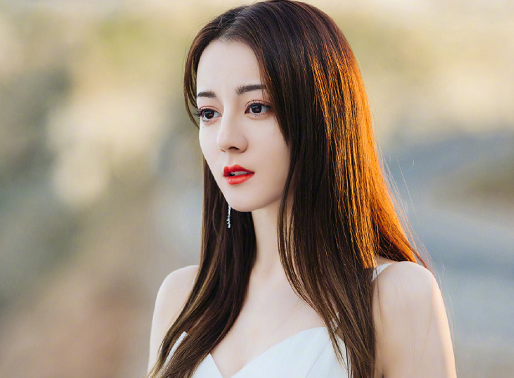 幸福触手可及女主的口红是什么牌子 周放迪丽热巴同款口红色号试色