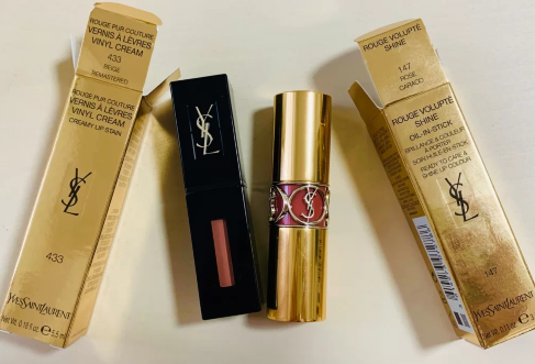 YSL初吻茶奶昔新色圆管唇膏147口红试色！浅唇妹子康康ta吧！