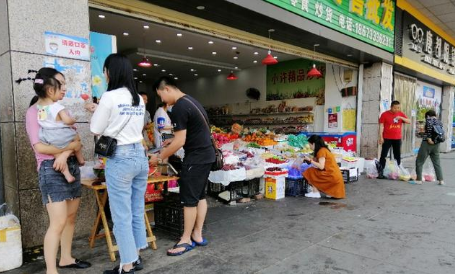 水果店和零食店哪个赚钱？创业初期你需要知道的事