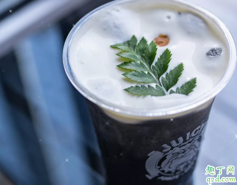 黑色的奶茶你喝过吗？JUICY颜值新品路易波士奶盖满足你的好奇心！