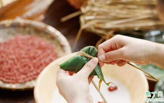 包粽子糯米是泡还是煮？一般都是泡！