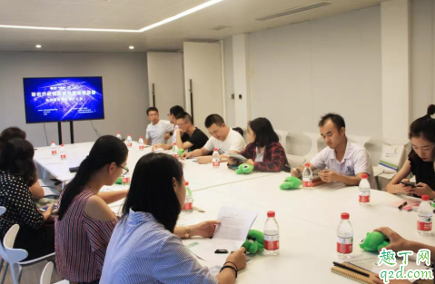 如果公司可以提供创业机会，你会如何选择？