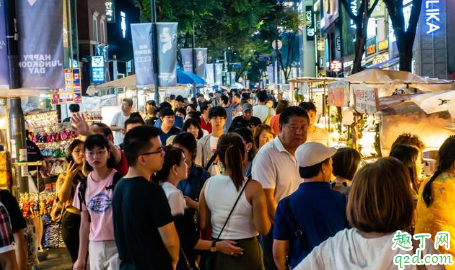 2020年地摊经济合法吗 如何看待摆地摊合法化