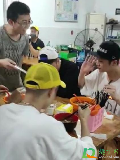 哈哈哈哈哈综艺在哪看-哈哈哈哈哈综艺嘉宾及导演是谁