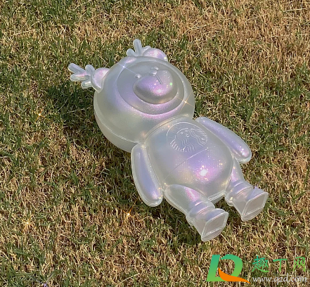星巴克2020圣诞镭射熊储物摆件多少钱-星巴克圣诞镭射熊什么时候上市