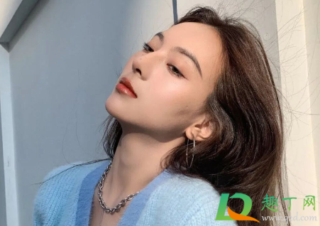 女生经常给你说她的日常是喜欢吗-女生主动分享自己的生活代表什么