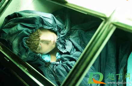 我的丈夫在冷冻库里沉睡着​夏奈杀死的到底是谁-夏奈杀死的是真阿亮还是奏