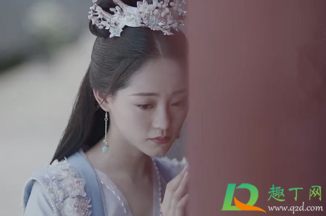 遇龙流萤共有几个身份-流萤四世都经历了什么