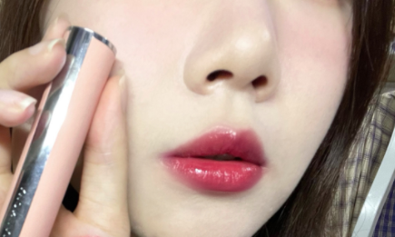 纪梵希粉管大理石唇膏37什么颜色-纪梵希粉管唇膏37上嘴试色