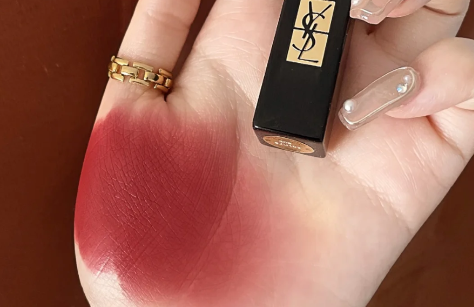 ysl小黑条哪个色号最火2021-ysl小黑条口红最火色号排名及试色