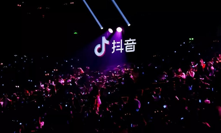 红伞伞白杆杆吃完一起躺板板是哪首歌-抖音红伞伞白杆杆吃完一起躺板板歌词分享