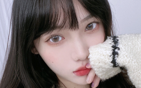 女朋友和别的男生打游戏正常吗-女朋友和别的男生走的近怎么办