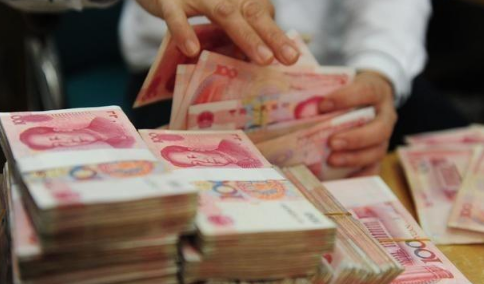 存三年定期与买理财哪个好-存款三年不如存一年有什么说法