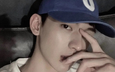 越不联系你的男人其实越爱你正确吗-为什么有的男人越爱你越不联系你