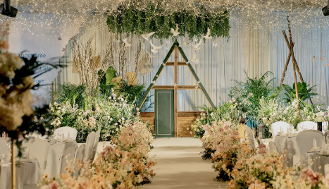 婚车司机应该吃盒饭还是酒席-婚礼时婚庆公司人员如何吃饭