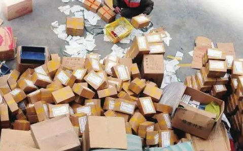 凭一个身份证号码可以贷款吗-凭一个身份证号码可以寄快递吗