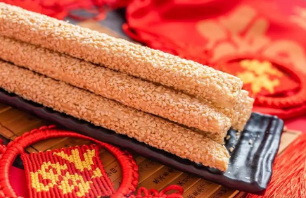 2022年腊月二十三请灶王爷吃什么-腊月二十三为什么吃灶糖