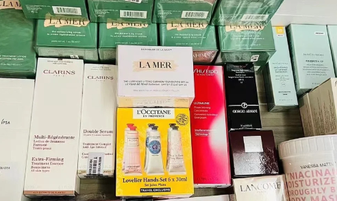 为什么有些代购店化妆品无盒子-为什么代购的护肤品比旗舰店便宜