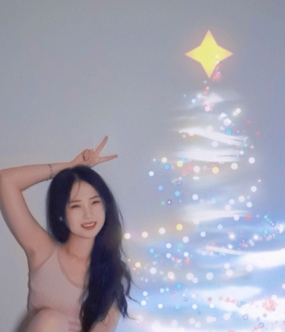 矿泉水瓶圣诞树怎么拍-0成本矿泉水瓶圣诞创意拍照教程