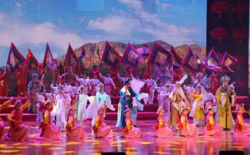 2023春节联欢晚会对外售票吗-现场看春节联欢晚会怎么弄票