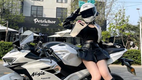 女孩子骑机车真的很危险吗-女生骑机车需要注意什么