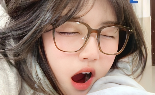 前任突然加回微信是什么意思-前任突然加微信要同意吗