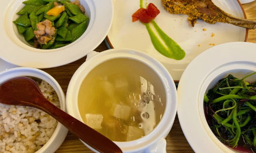 我想去月子中心上班要求高吗-月子中心面试问题应该怎么回答