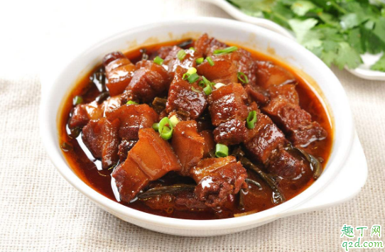 做红烧肉中途水不够了怎么办 做红烧肉中途可以加水吗